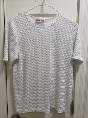 Gloria Lance White Textured Short-Sleeve Knit Top - Classic Crew